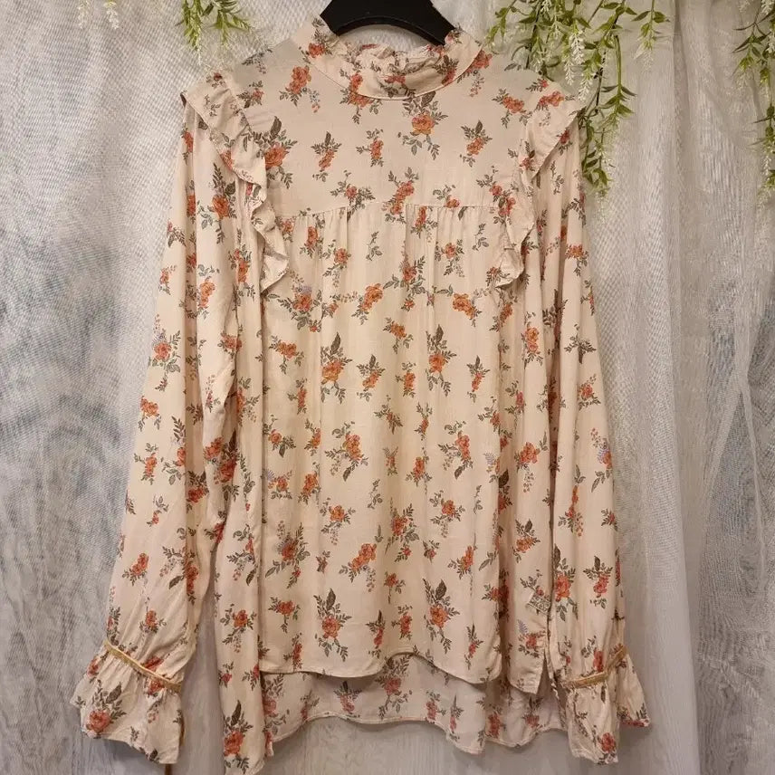 [BUNJANG] Thursday Island High Neck Ribbon Long Sleeve Rayon Blouse / 새상품 S 하이넥 리본 긴팔 레이온 블라우스 써스데이아일랜드