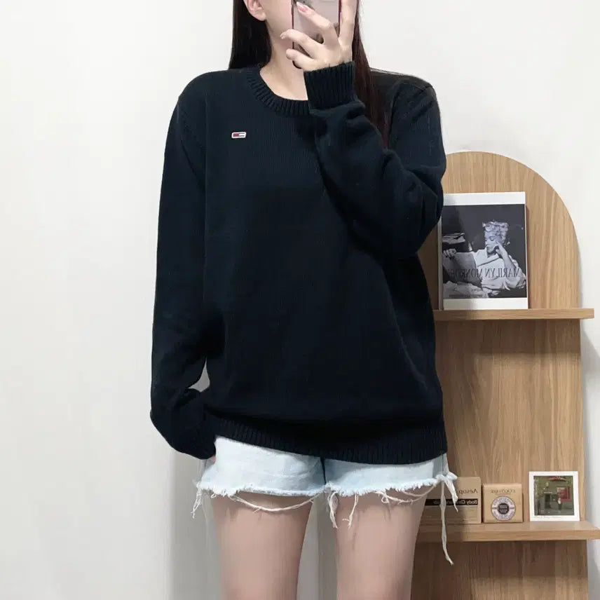 [BUNJANG] Tommy Hilfiger Black Patch Logo Knit Sweater [L] / 타미 블랙 패치로고 짜임 니트 [ L ]