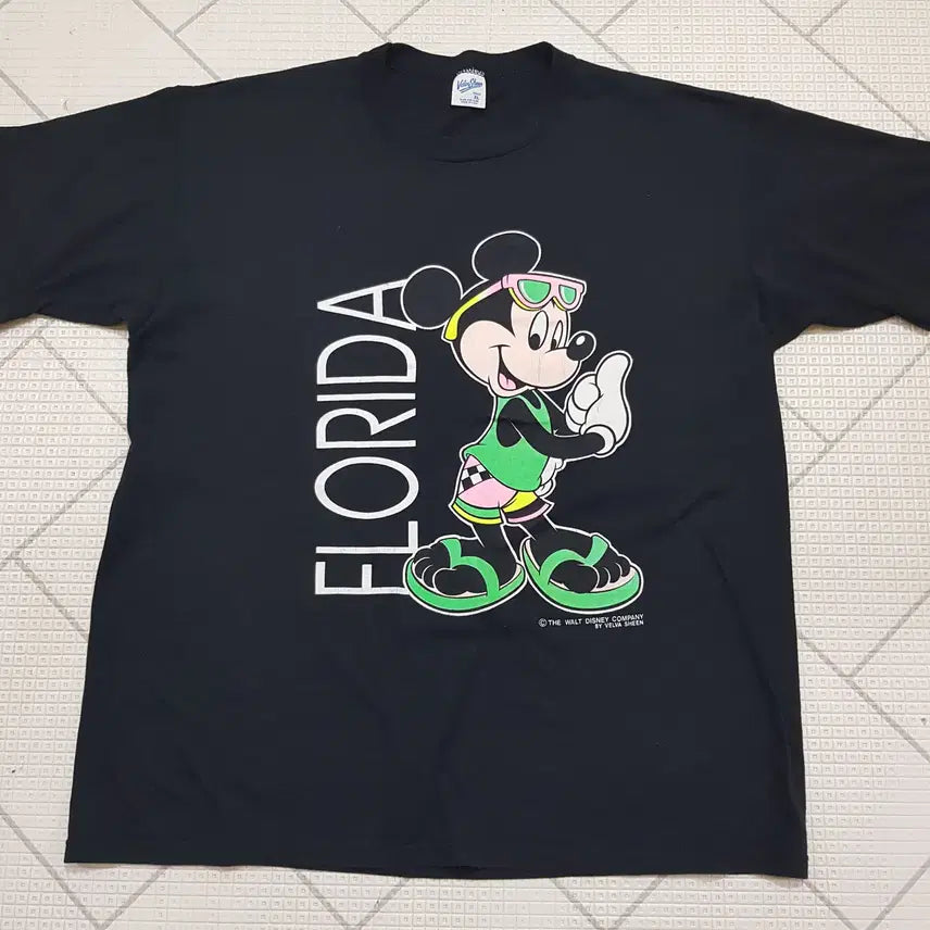 [BUNJANG] Disney XL USA T-Shirt / 다즈니 엑스라지 usa