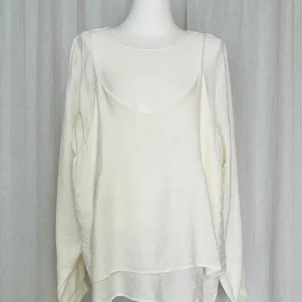 [BUNJANG] Ivory Bustier Blouse / 새상품//뷔스티에 블라우스(아이보리)
