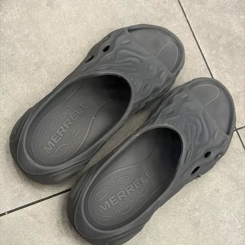 [BUNJANG] Merrell Slides (Size 280) / 머렐슬리퍼(merrell)280