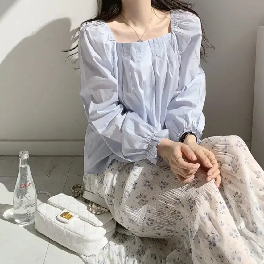 [BUNJANG] Light Blue Square Neck Pintuck Blouse (Short Sleeve) / 소라 스퀘어넥 핀턱블라우스