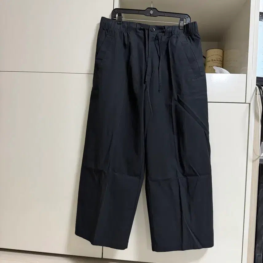 [BUNJANG] COS Wide Leg Trousers Black M / COS 와이드 팬츠 M 사이즈 (블랙)