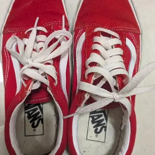 [BUNJANG] Vans Red Sneakers Size 240 / 반스 레드 스니커즈 240