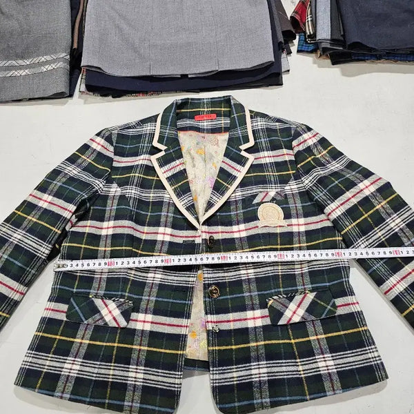 [BUNJANG] Used Women's Winter School Uniform Blazer Size 109 / 중고여성 겨울 교복마이 사이즈 109
