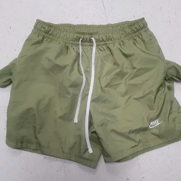 [BUNJANG] Nike Woven Flow Shorts Medium / 나이키 우븐플로 쇼츠 반바지 m