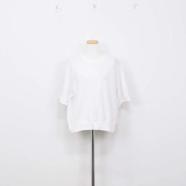 [BUNJANG] Codes Combine Women's Round Neck Loose Fit T-Shirt (White) / [정품] 코데즈컴바인 여성 라운드 루즈핏 티셔츠 F 정인샵