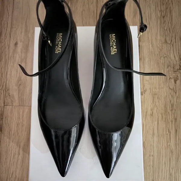 [BUNJANG] Michael Kors Black Patent Leather Strap Kitten Heel Pumps / [1회 착용] 마이클 코어스 스트랩 키튼 힐