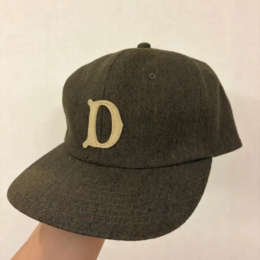 [BUNJANG] HW DOGS Cap / HW DOGS 모자