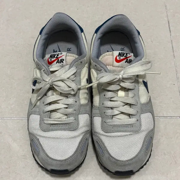 [BUNJANG] Nike Vortex Sneakers / (240) 나이키 볼텍스