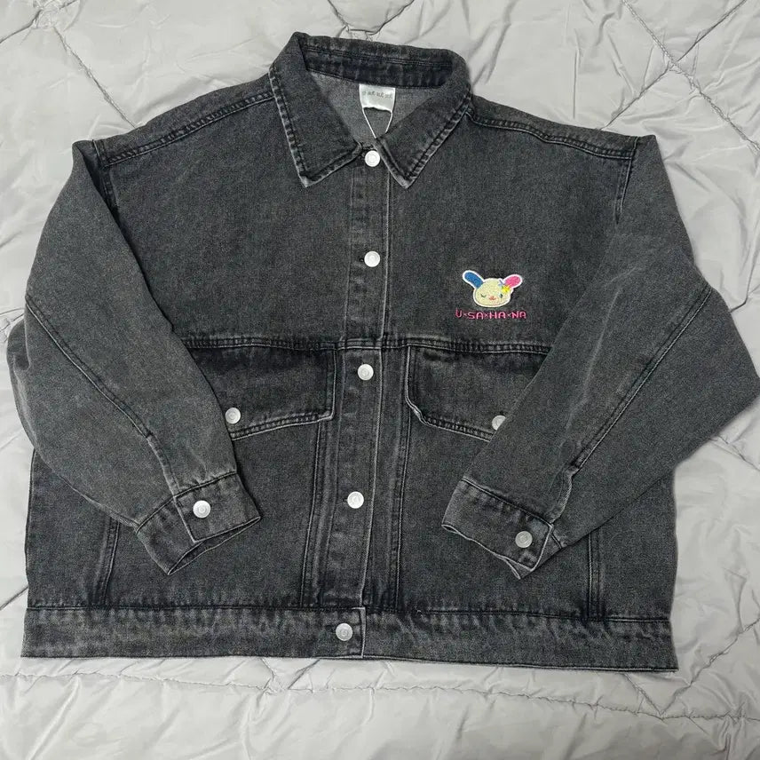 [BUNJANG] Usahana Abeille Black Denim Jacket Embroidery / 우사하나 아베일 흑청자켓 자수