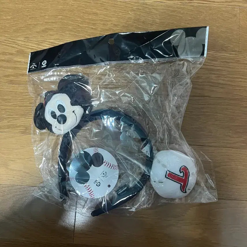 [BUNJANG] LG Twins Mickey Mouse KBO Headband / 엘지트윈스 미키 kbo 머리띠 미개봉 판매