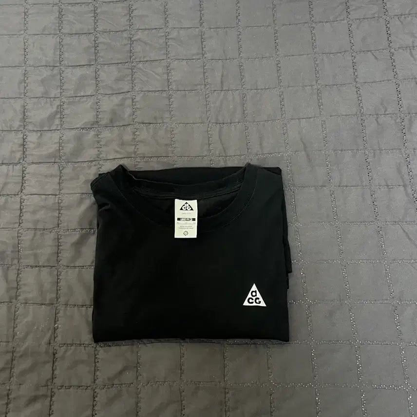 [BUNJANG] Nike ACG Cosmic Print Short Sleeve T-Shirt XL / Acg 2026 반팔 xl