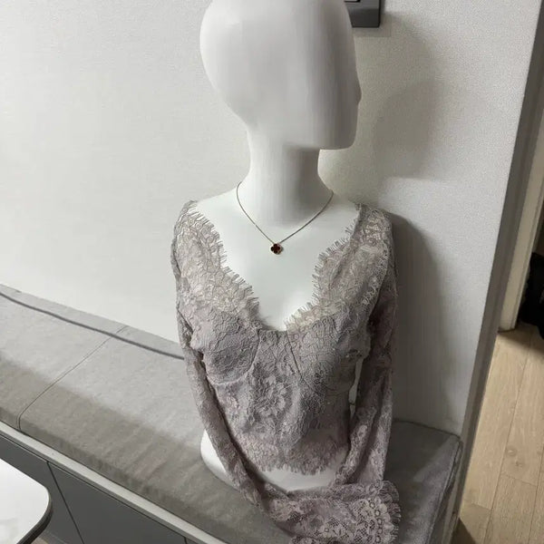 [BUNJANG] Sexy Gray Blouse / 섹시 회색 블라우스