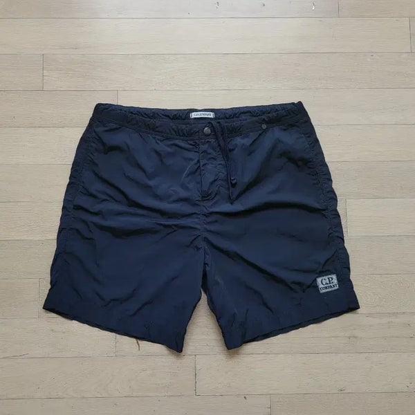 [BUNJANG] CP Company Logo Patch Swim Shorts - Navy / CP컴퍼니 로고패치 스윔팬츠 cp반바지 수영복반바지 우븐반바지