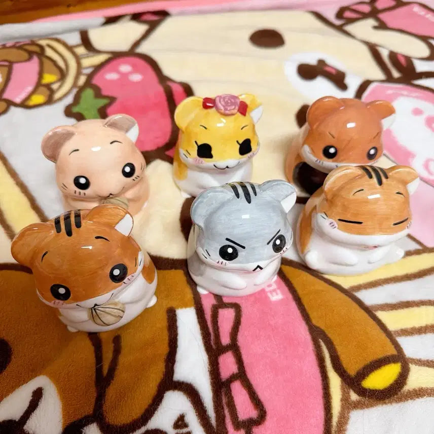 [BUNJANG] Classic Hamster Club Ceramic Piggy Bank Full Set / [풀세트] 고전 햄스터클럽 도자기 저금통