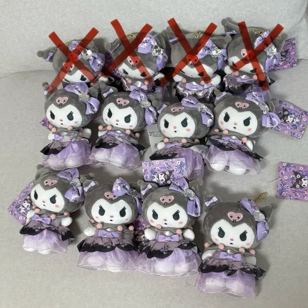 [BUNJANG] Kuromi Dress Plush Keychain / 새상품 레어템 드레스 쿠로미 인형 키링