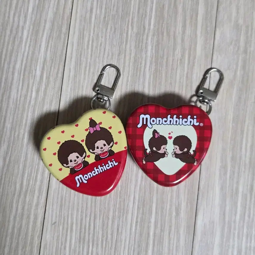 [BUNJANG] Monchhichi Heart Tin Case Keyring / 몬치치 하트 틴케이스 키링