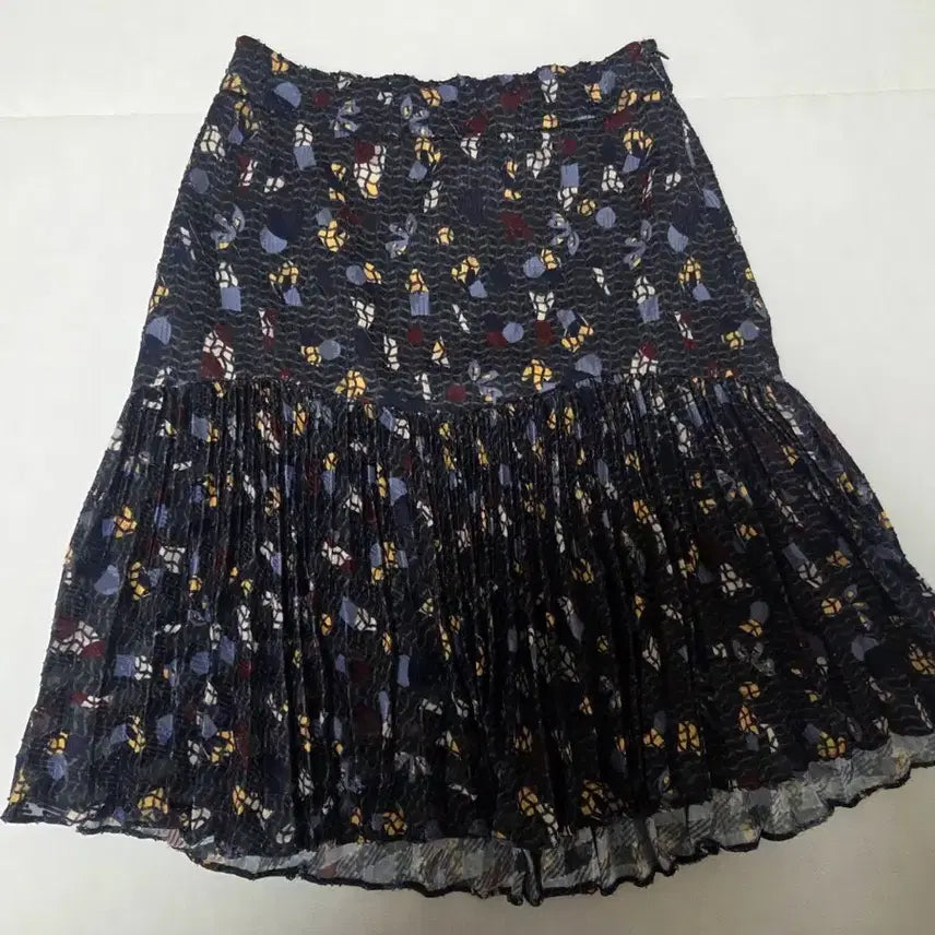 [BUNJANG] SJSJ Midi Green Pattern Skirt XS / 한섬 SJSJ 미디 그린패턴 치마 XS