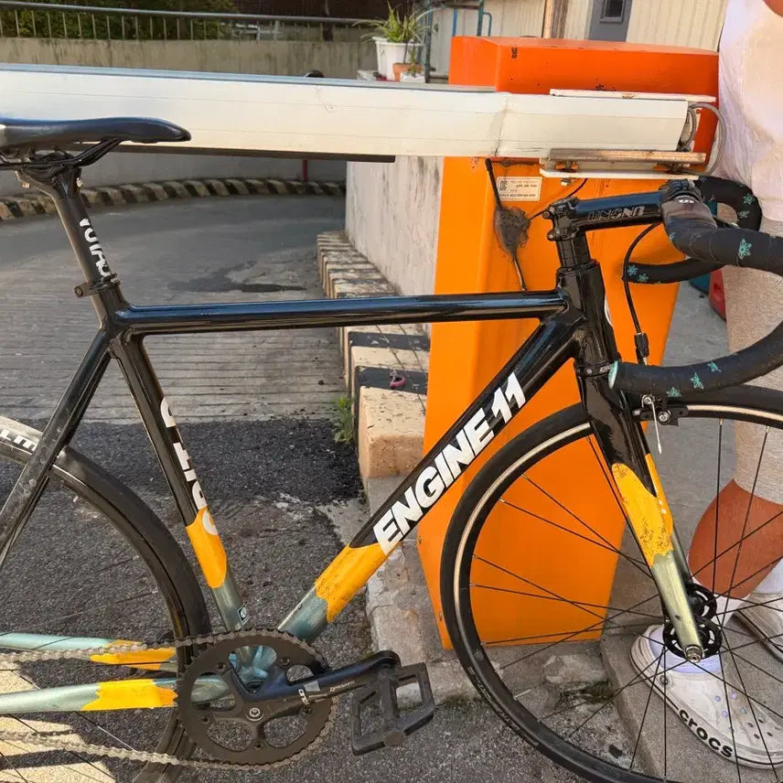 [BUNJANG] Engine11 Crit-D Bee Edition Bicycle / [초급처] 엔진11 꿀벌 크릿디 판매합니다