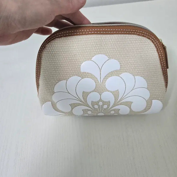 [BUNJANG] Estée Lauder Beige Fabric Cosmetic Pouch / 새상품 에스티로더 파우치
