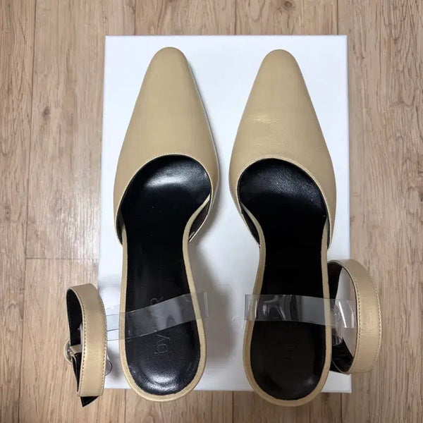 [BUNJANG] BY FAR Lex Transparent Heel Leather Pumps / [미착용 새제품] 바이파 렉스 투명 힐 펌프스
