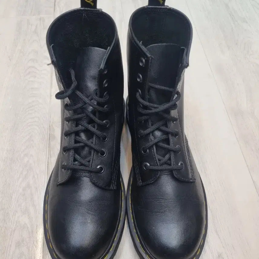 [BUNJANG] Dr. Martens 1460 8-Eye Boot Black Leather EU38 / EU38/닥터마틴 1460 8홀 블랙 워커
