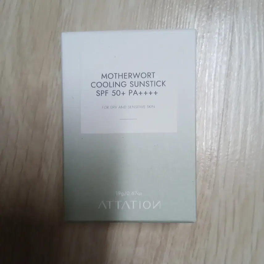 [BUNJANG] Attention Cooling Sunstick New / 어테이션 쿨링 선스틱 새상품