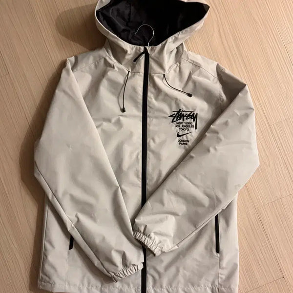 [BUNJANG] Nike x Stüssy Windbreaker Jacket Beige / 나이키 스투시 바람막이 자켓 베이지