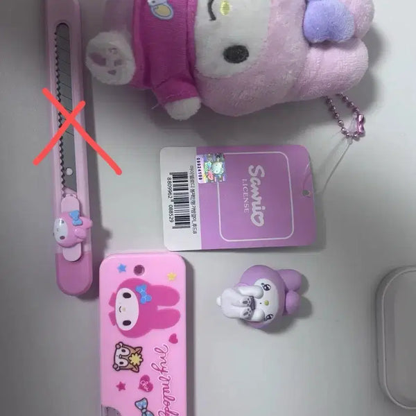 [BUNJANG] My Melody Doll Figure and Comb Bundle Set / 일괄) 마이멜로디 인형 피규어 빗