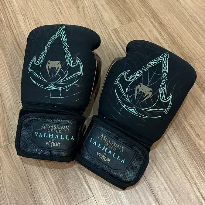 [BUNJANG] Venom Assassin Valhalla Gloves 10oz / 베넘 어쎄신 발할라 글러브 10온스