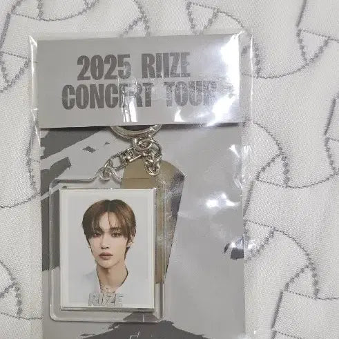 [BUNJANG] RIIZE Wonbin Instant Photo Keychain / 라이즈 원빈 증사 키링