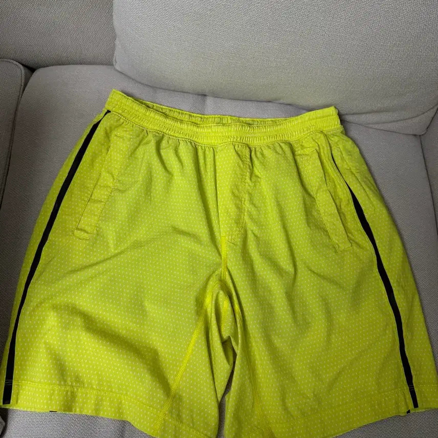 [BUNJANG] Lululemon Face Breaker L Fluorescent Green Dot Pattern / 룰루레몬 페이스브레이커 L 여러벌