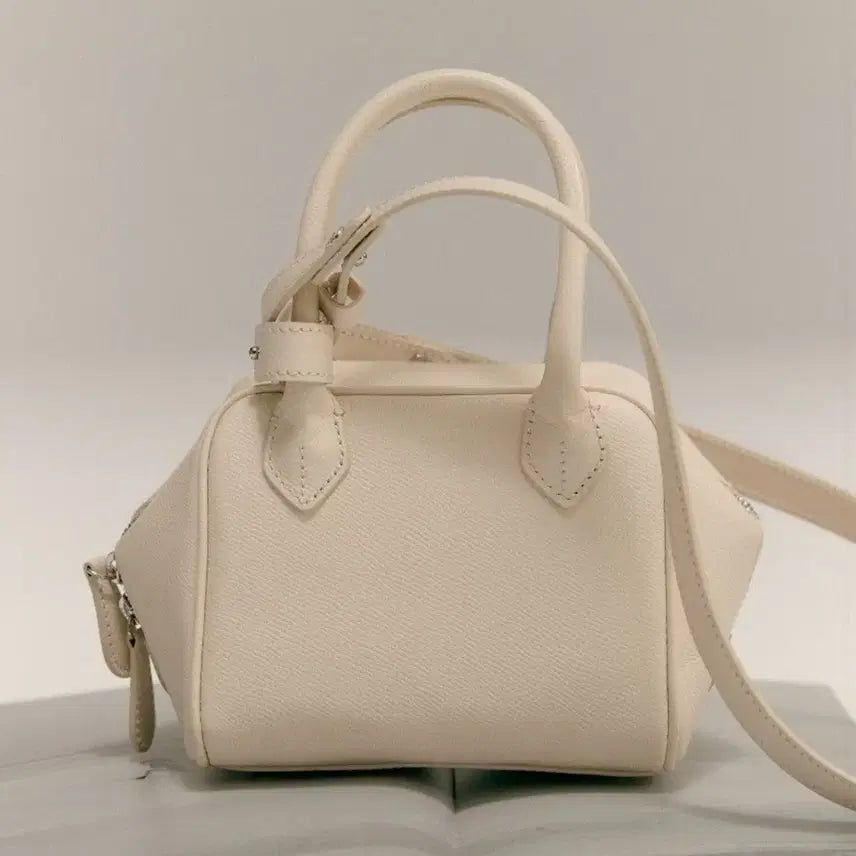 [BUNJANG] Sie Stitch Vanity Bag / 시에 sie 브롯 스티치 베니티 백 끄레 새상품