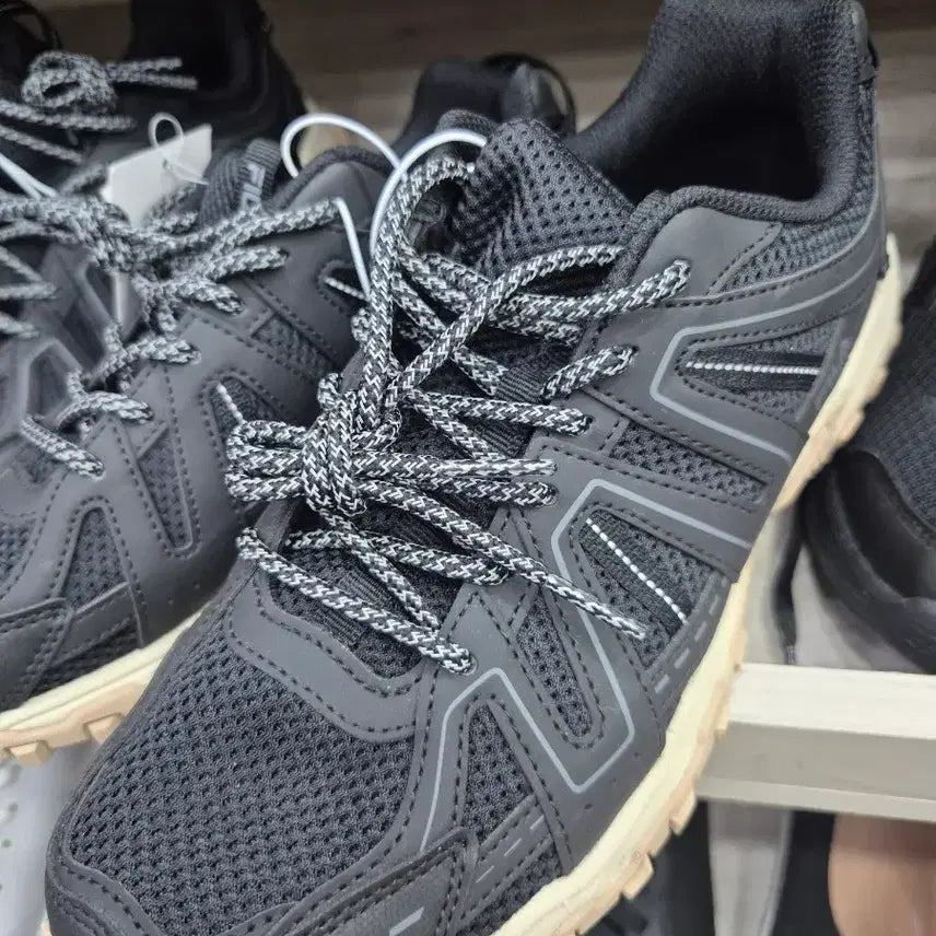 [BUNJANG] Fila Trekking Shoes 250mm / 필라 트레킹화 250mm