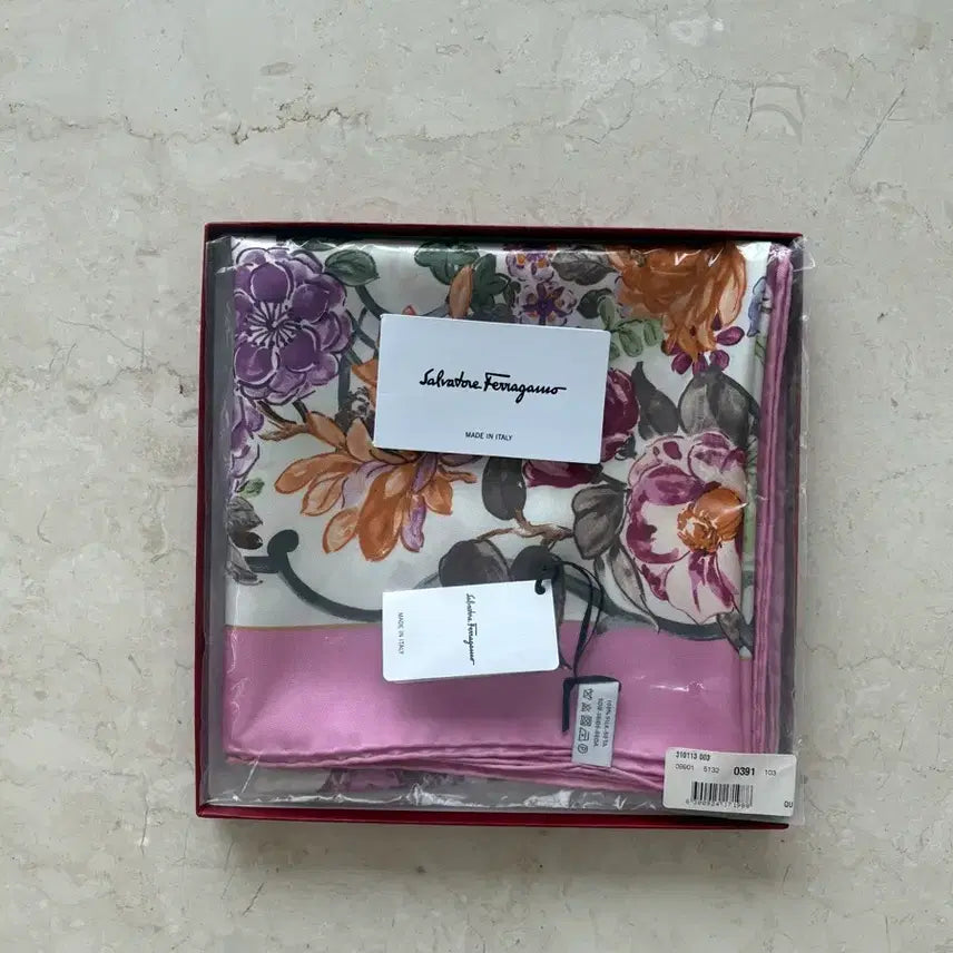 [BUNJANG] Ferragamo Silk Scarf Pink / 페라가모 실크 스카프 핑크 (새상품)