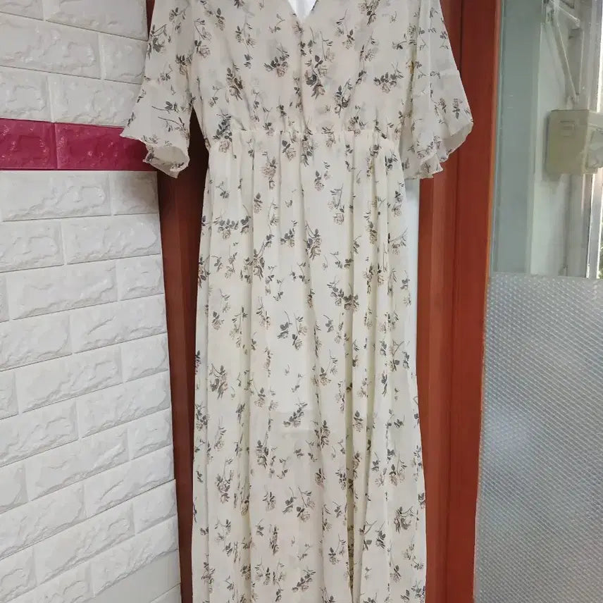 [BUNJANG] Chiffon Floral Long Dress Ivory / 쉬폰 플로럴 원피스 아이보리