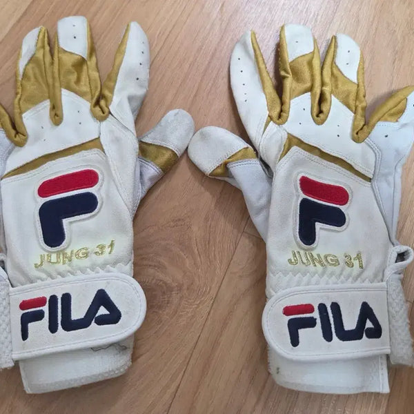 [BUNJANG] Jeong Soo-bin Professional Baseball Batting Gloves / 정수빈 필라 선수용 배팅장갑