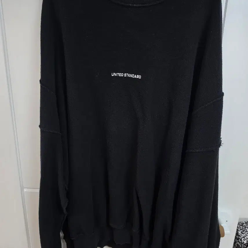 [BUNJANG] United Standard Damage Reversible Sweatshirt 2XL / 유나이티드 스탠다드 데미지 리버시블 맨투맨 110~115