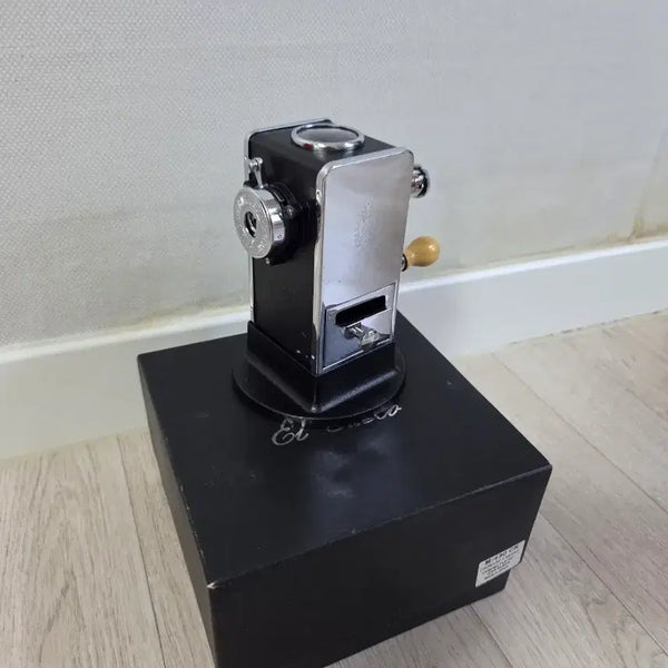 [BUNJANG] El Casco M-430 Pencil Sharpener / 엘 카스코 연필깎이 (el casco m-430)