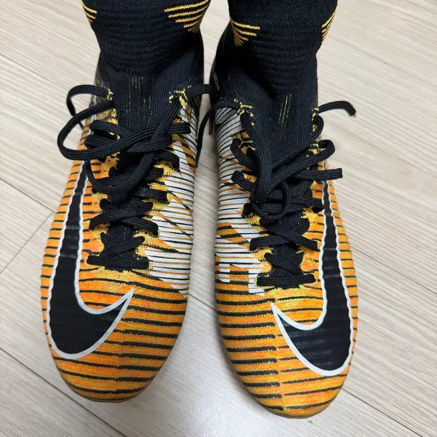 [BUNJANG] Nike Mercurial Superfly 5 FG Size 250 / 나이키 머큐리얼 슈퍼플라이5 fg 250