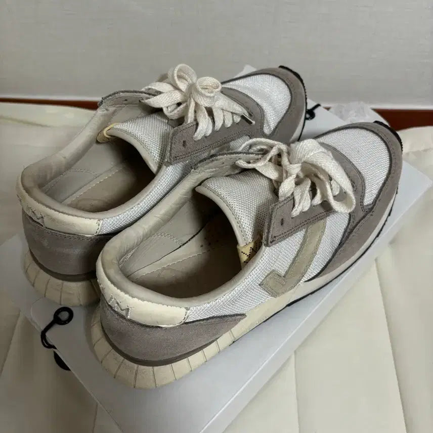 [BUNJANG] Bizbeam Trainer Sneakers Size 270 / 비즈빔트레이너 스니커즈 270