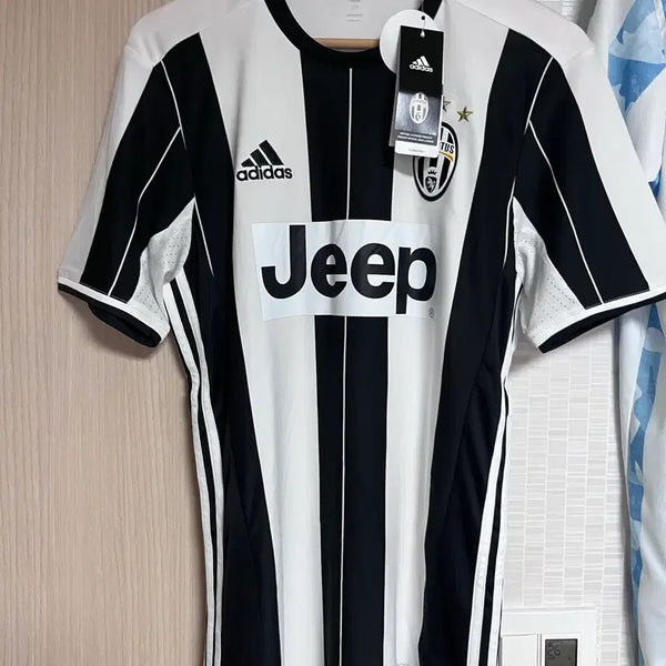 [BUNJANG] Juventus 16-17 Home Jersey / 유벤투스 16-17 홈 유니폼
