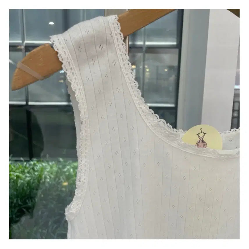 [BUNJANG] Lovely Lace Punching Ribbed Tank Top / 러블리 레이스 펀칭 골지 나시