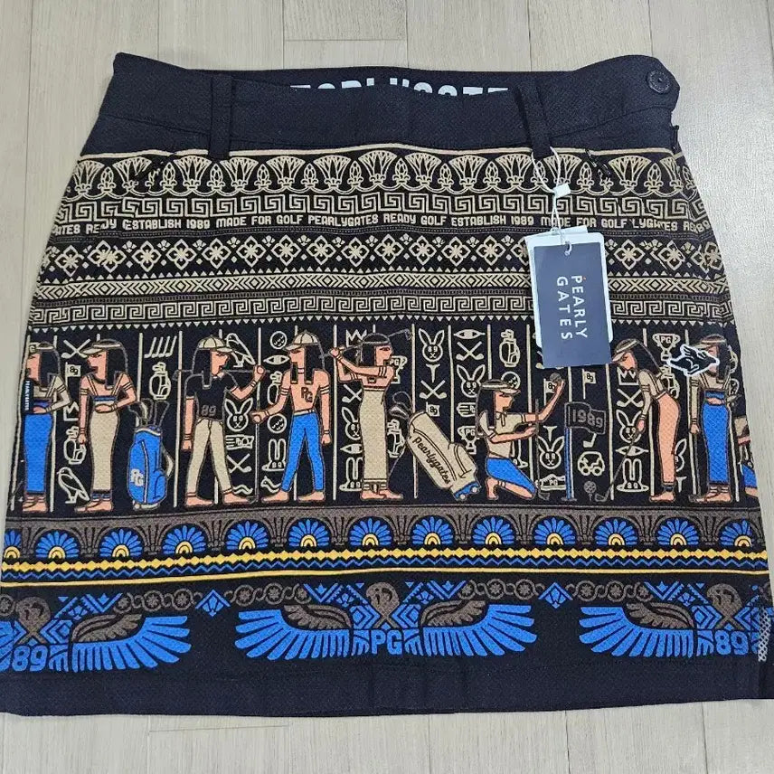[BUNJANG] Pearly Gates Egyptian Pattern Golf Skirt Black / [PEARLY GATES] 파리게이츠 이집트문양 패턴 골프스커트 블랙 1