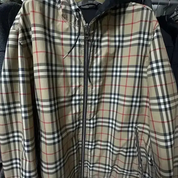 [BUNJANG] Burberry Reversible Vintage Check Hooded Zip-Up Jacket Archive Beige / 버버리 리버시블 빈티지 체크 후드집업 자켓 아카이브베이지