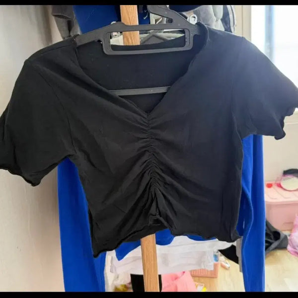 [BUNJANG] Black Shirring Cropped Short Sleeve T-Shirt / 블랙셔링반팔티