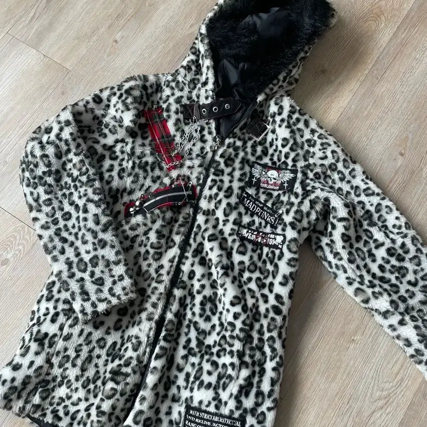 [BUNJANG] MADPUNK Nekomimi Leopard Pattern Hooded Jacket / 매드펑크 네코미미 자켓