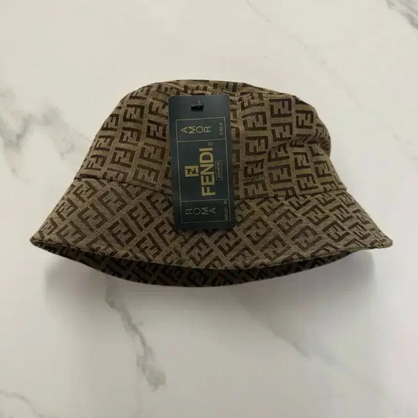 [BUNJANG] Fendi Genuine Bucket Hat / 팬디 정품 버킷햇