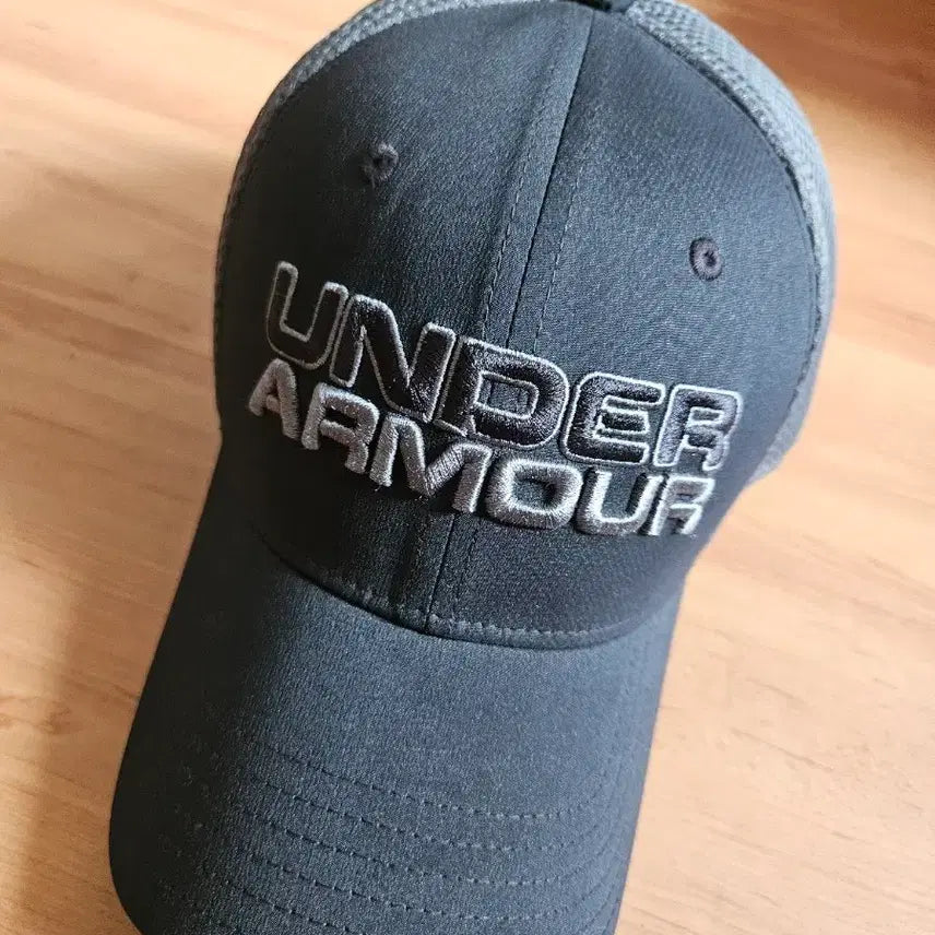 [BUNJANG] Under Armour Mesh Ball Cap / 미사용) 언더아머 메쉬볼캡 모자